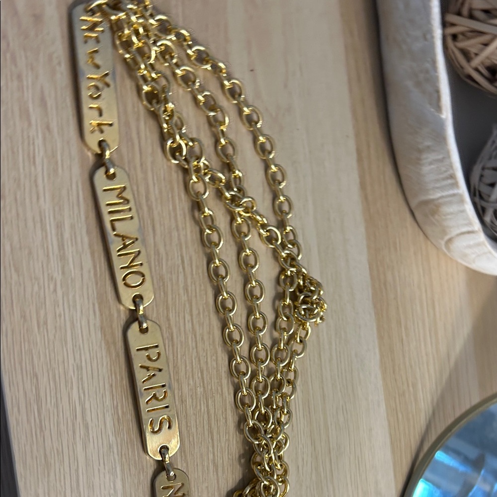 Gold City-Name Link belt - Gold